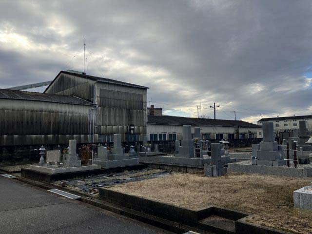 鶉野町墓地（加西市）のお墓