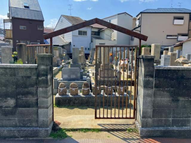 東墓地（尼崎市）のお墓