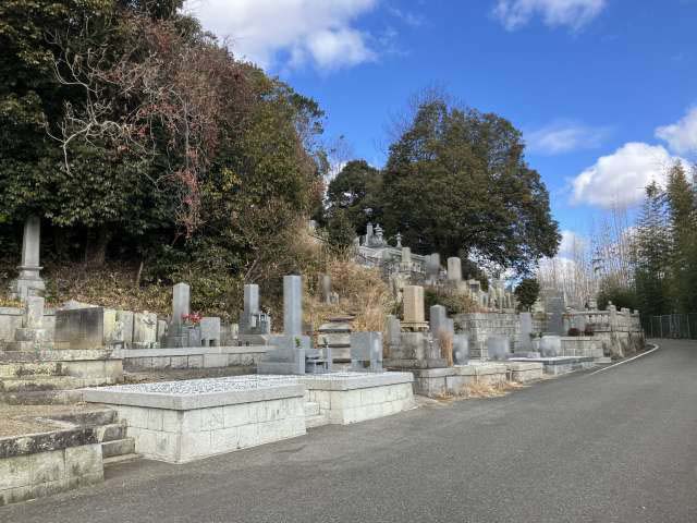 作用岡山墓地（揖保郡太子町）のお墓