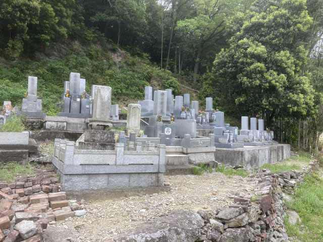 東阿保墓地（姫路市）のお墓