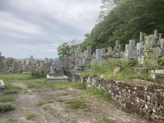 東阿保墓地（姫路市）のお墓
