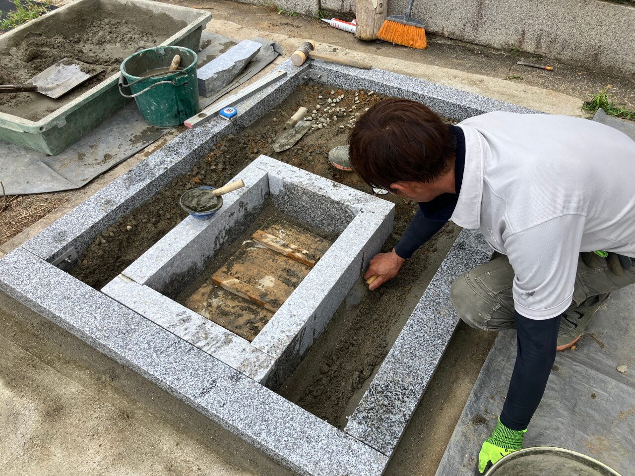 杉本霊園（住吉区）お墓のお引越し　据付工事　大阪石材