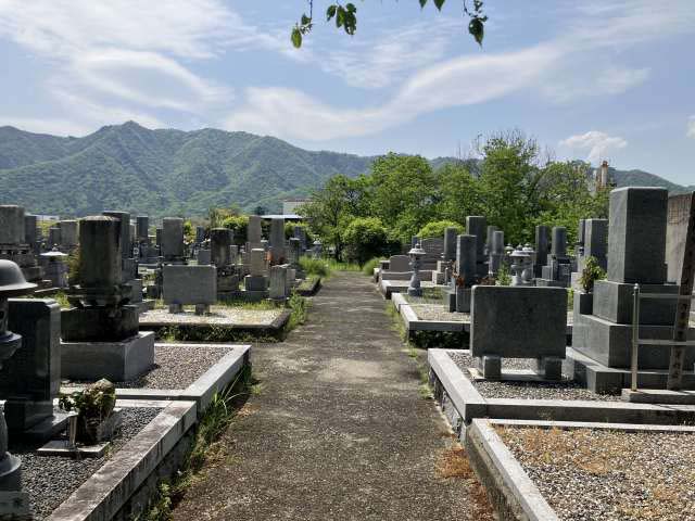 井野原霊苑（たつの市）のお墓