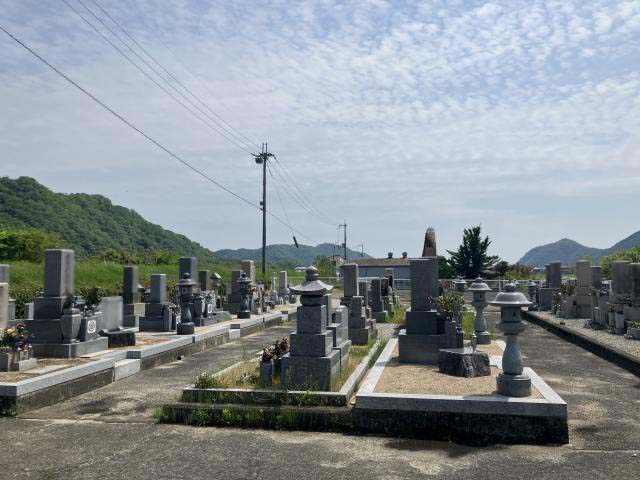 井野原霊苑（たつの市）のお墓