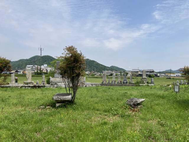 下野田墓地（たつの市）のお墓