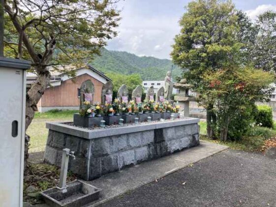 下野田墓地(たつの市)のお墓