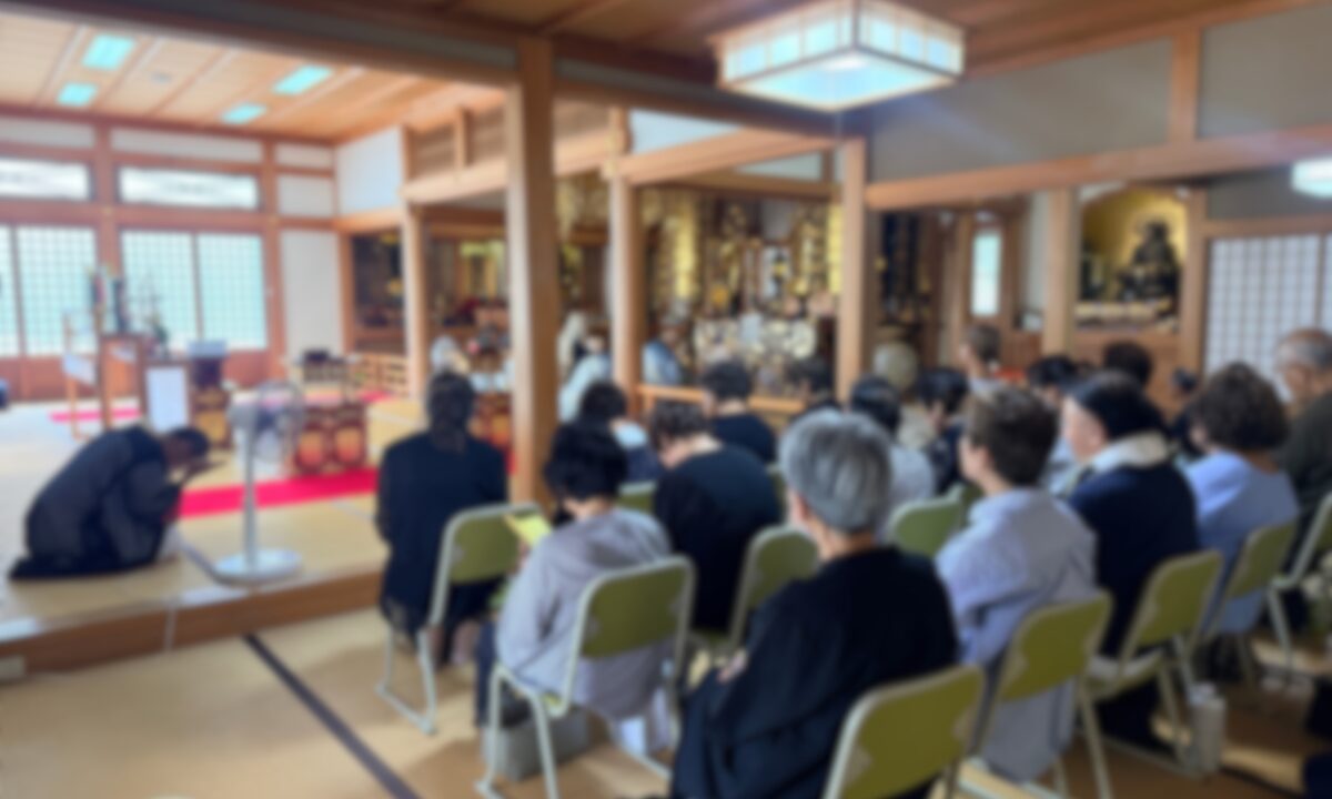 称迎寺(大東市)施餓鬼法要 大阪石材