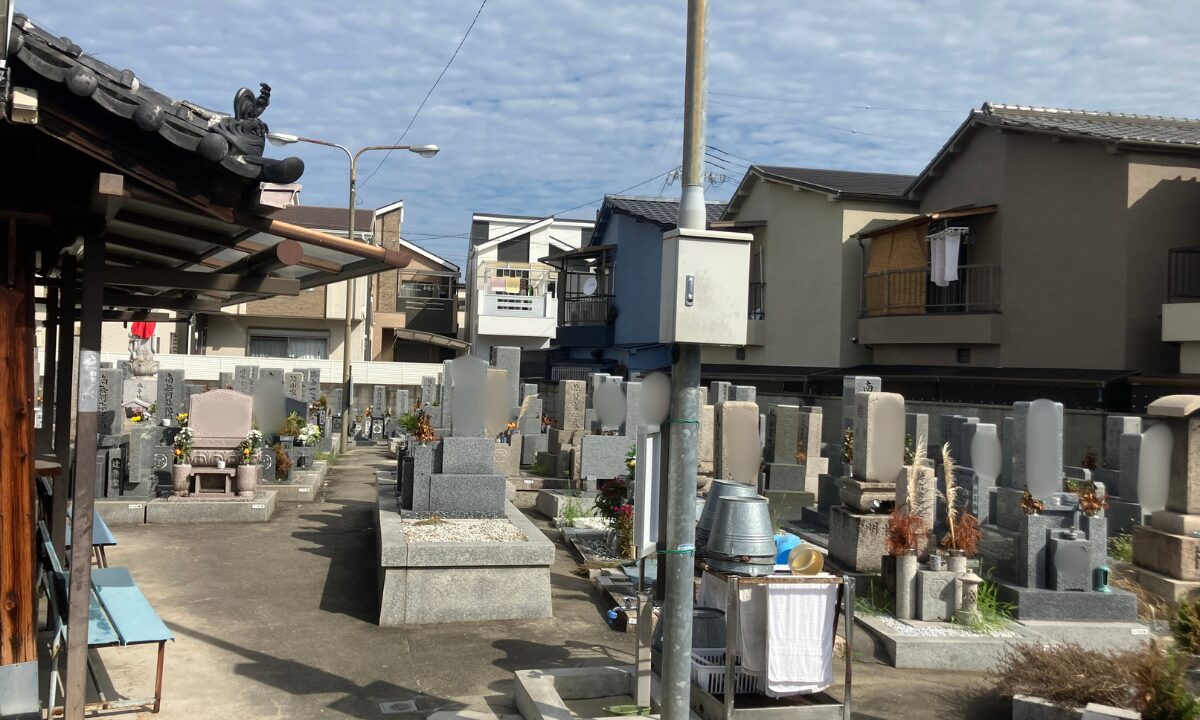新庄墓地（東大阪市）戒名彫刻　大阪石材