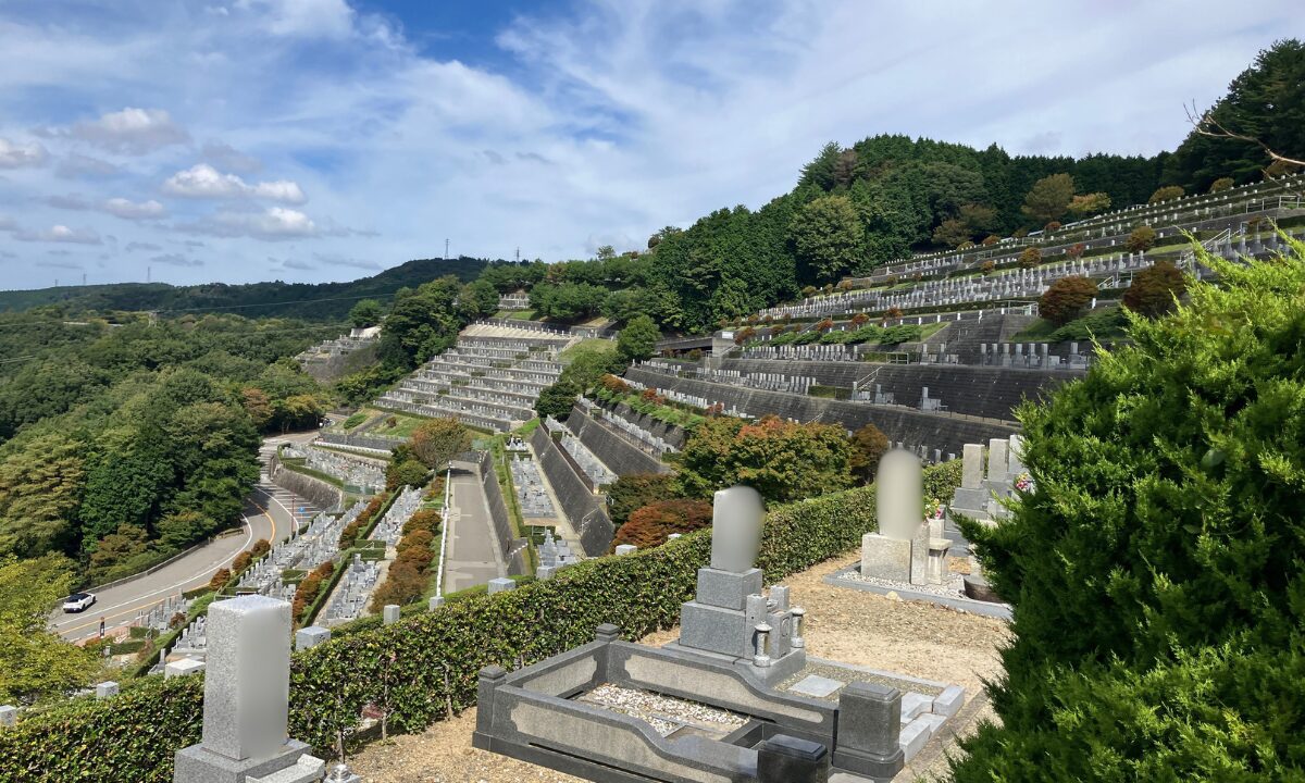 北摂霊園(豊能郡)戒名彫刻 30年前のご縁 大阪石材