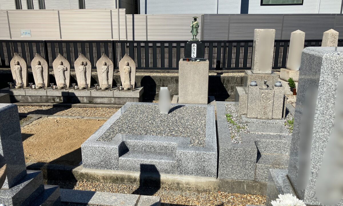小畑墓地（八尾市）巻石の施工　大阪石材