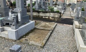 西郡新墓地(八尾市営)の空き区画