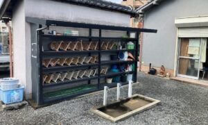 西郡新墓地(八尾市営)の水場と手桶置き場